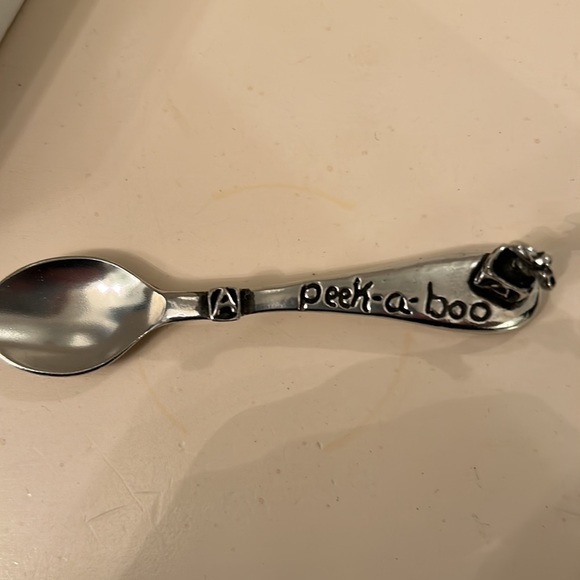 METAL MORPHOSIS PEEK-A-BOO SPOON. New in box - Picture 5 of 8